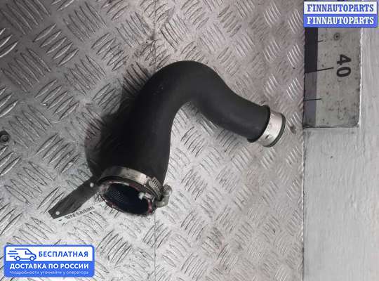 Патрубок (трубка, шланг) на Volkswagen Touareg II (7P)