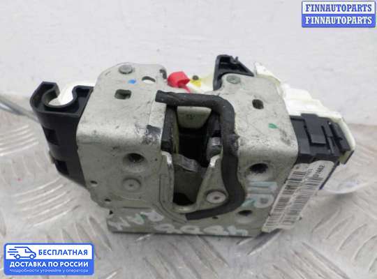 Замок боковой двери на Dodge RAM IV (DS/DJ)