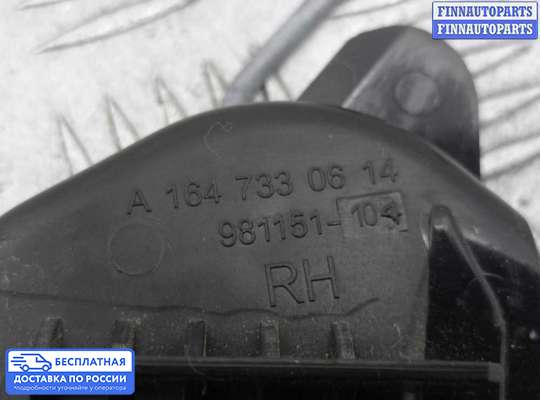 Замок боковой двери на Mercedes-Benz ML (W164)