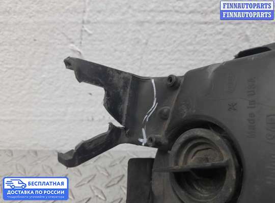 Фара передняя на Mercedes-Benz R (W251)