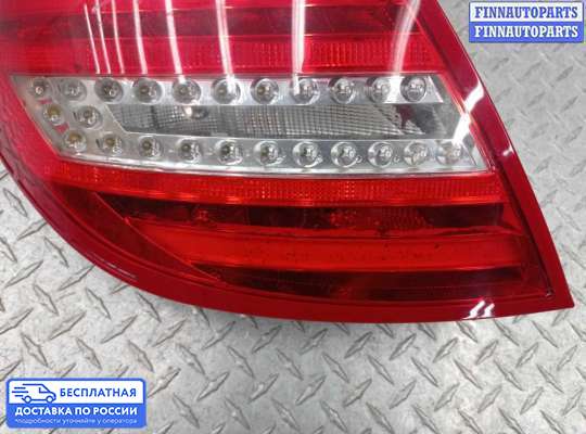 Фонарь задний на Mercedes-Benz C (W204)