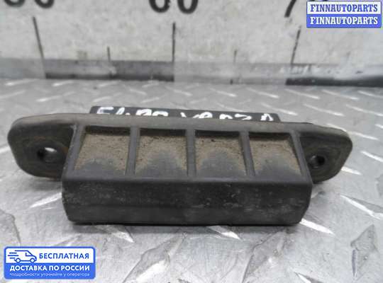 Ручка крышки багажника (задней двери) на Toyota Venza (GV10)