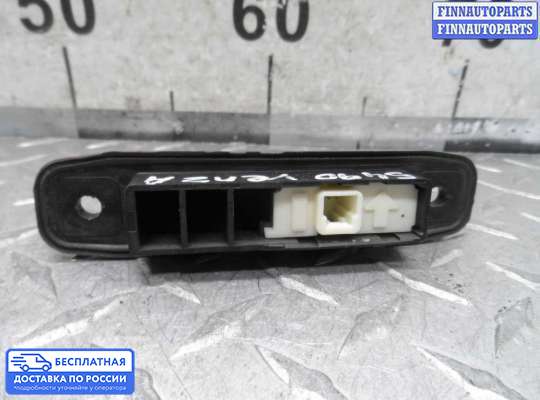 Ручка крышки багажника (задней двери) на Toyota Venza (GV10)
