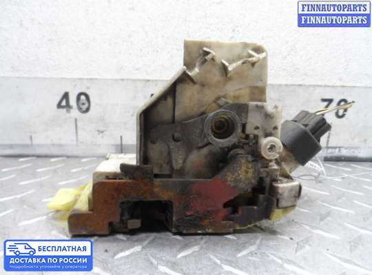 Замок боковой двери на Ford Focus I