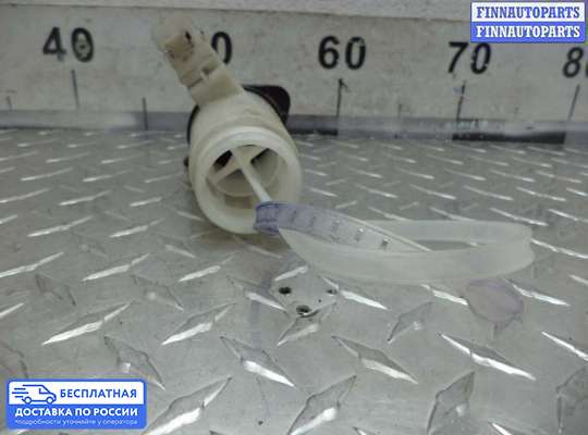 Бачок омывателя на Toyota 4runner IV (N21)