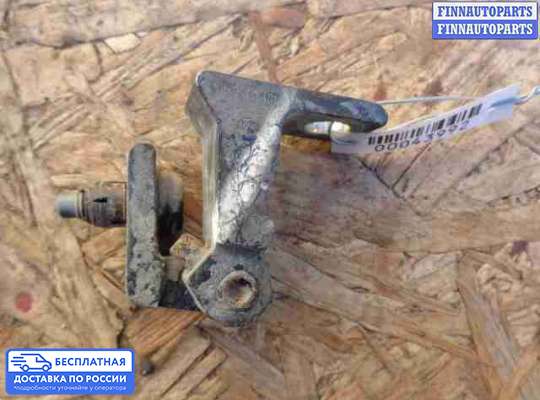 Петля двери на Volkswagen Amarok (2H)