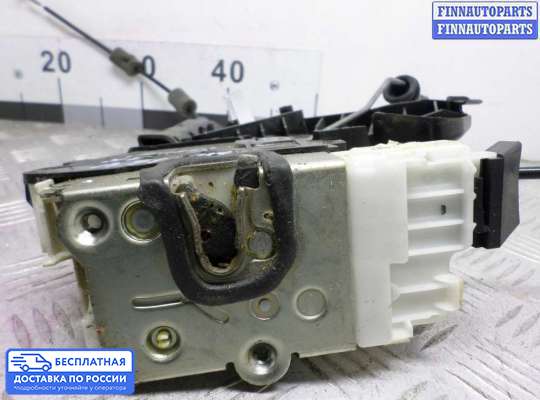 Замок боковой двери на Mercedes-Benz ML (W164)