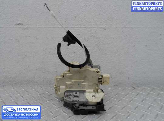 Замок боковой двери на Audi Q7 (4L)