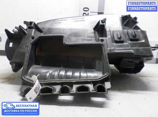 Корпус воздушного фильтра на Mercedes-Benz C (W204)
