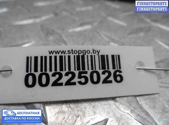 Планка подсветки номера на Toyota Camry XV30