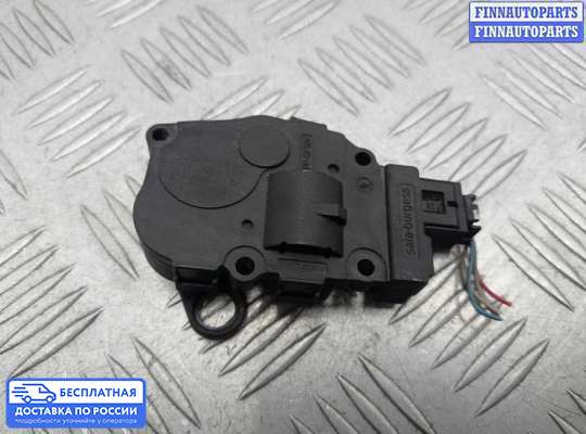 Моторчик заслонки печки на BMW X5 (E70)