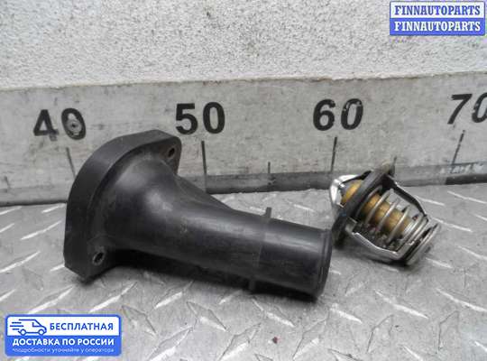 Корпус термостата на Toyota Camry XV40