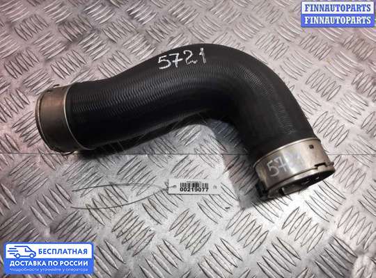 Воздухозаборник на Infiniti Q50 (V37)