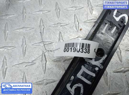 Стеклоподъемник электрический на Volkswagen Golf V (1K)