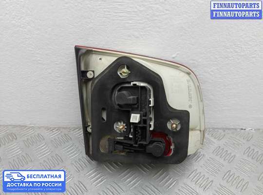 Фонарь крышки багажника на Volkswagen Touareg I (7L)