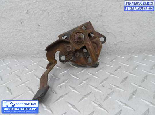 Замок капота на Mazda MPV II LW