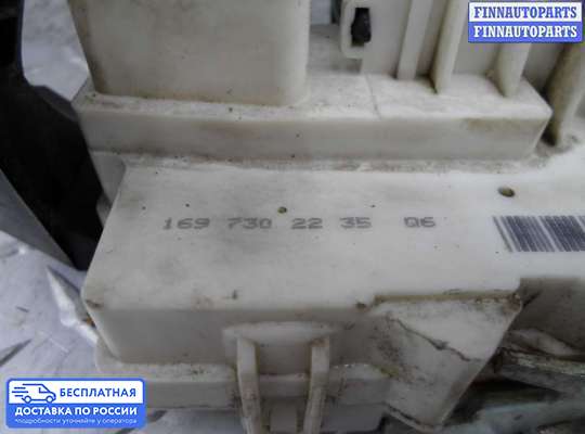 Замок боковой двери на Mercedes-Benz ML (W164)