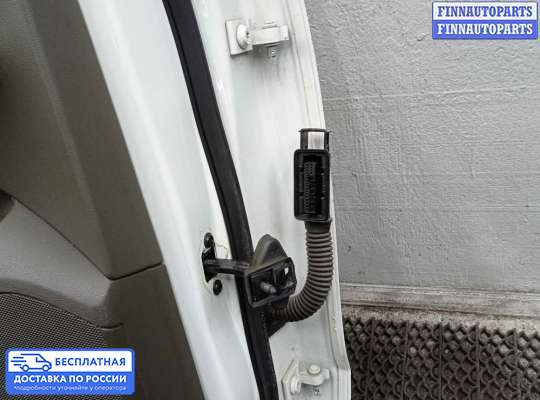 Замок боковой двери на Audi Q5 (8R)