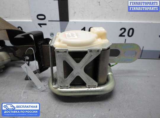 Ремень безопасности на Chrysler 300C I (LX)