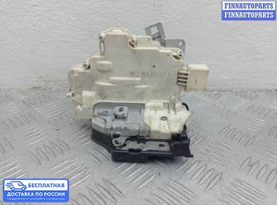 Замок боковой двери на Audi Q7 (4L)