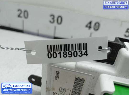 Дисплей бортового компьютера на Subaru Tribeca