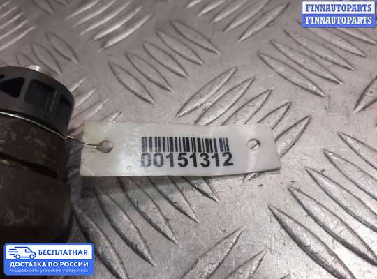 Форсунка топливная на Volkswagen Golf VI (5K)