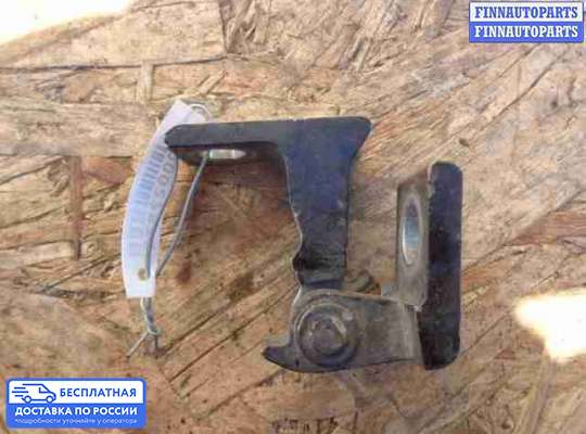 Петля двери на Volkswagen Amarok (2H)