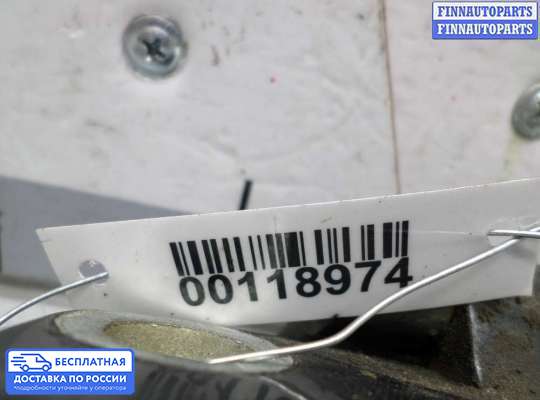 Петля крышки багажника на Volvo XC90