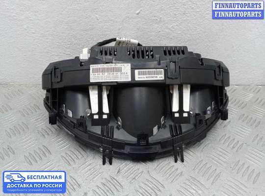 Щиток приборов на Mercedes-Benz GLK (X204)