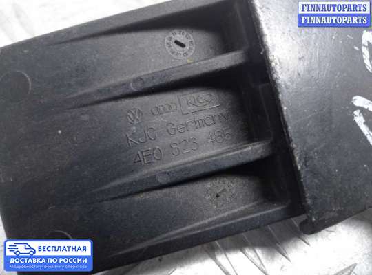 Замок капота на Audi A8 (D3, 4E)