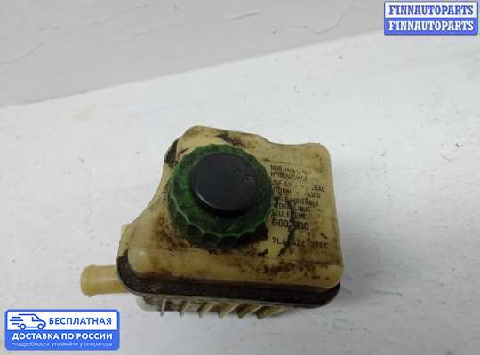 Бачок гидроусилителя на Audi Q7 (4L)