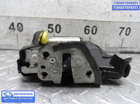 Замок боковой двери на Toyota Camry XV40