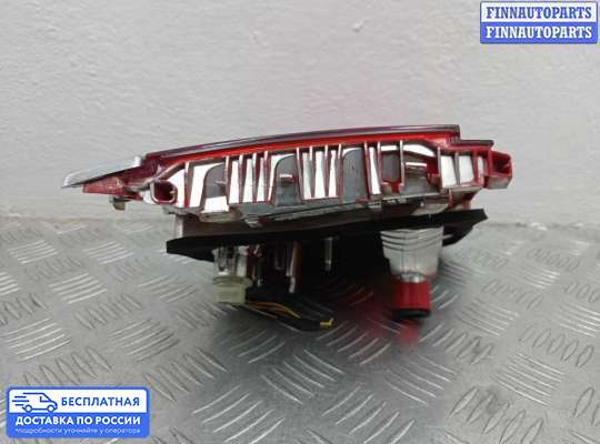Фонарь крышки багажника на BMW 7 (F01/F02)