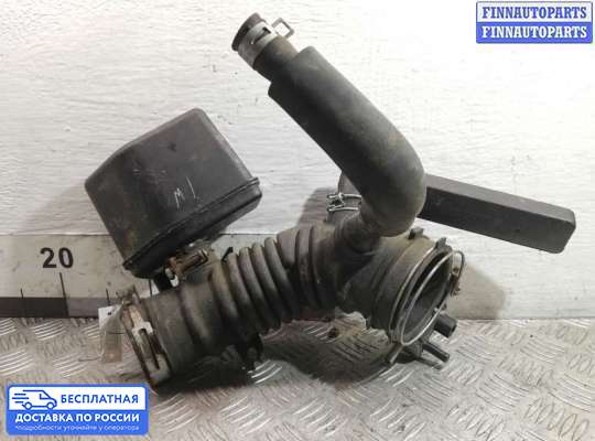 Воздухозаборник на Toyota Camry XV40