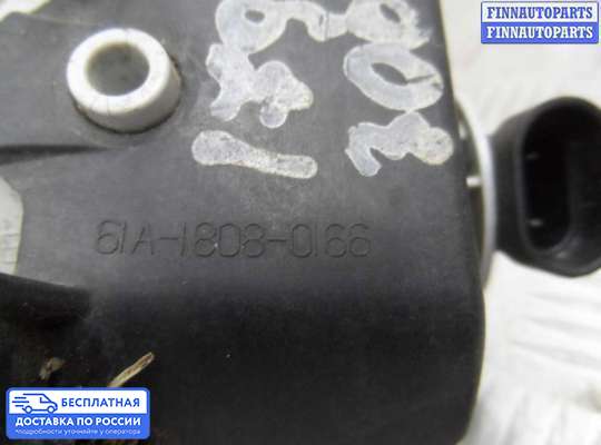 Фара противотуманная (ПТФ) на Chrysler 300C I (LX)