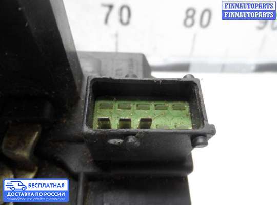 Замок боковой двери на Opel Vectra B