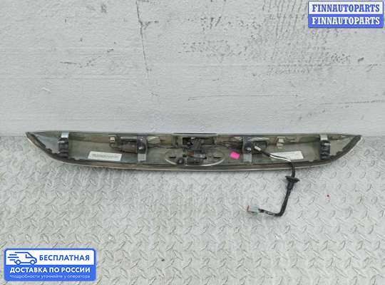 Планка подсветки номера на Ford Kuga II / Escape III