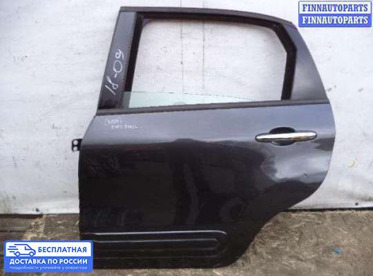 Петля двери на Fiat 500L
