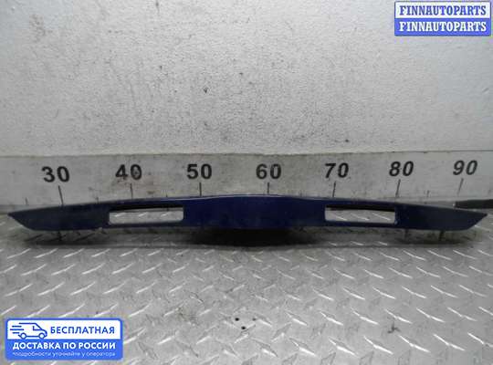Планка подсветки номера на Toyota Camry XV40