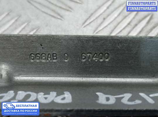 Петля капота на Chrysler Pacifica