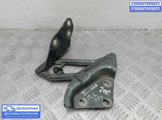 Петля капота на Volkswagen Touareg I (7L)