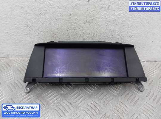 Дисплей бортового компьютера на BMW X3 (F25)