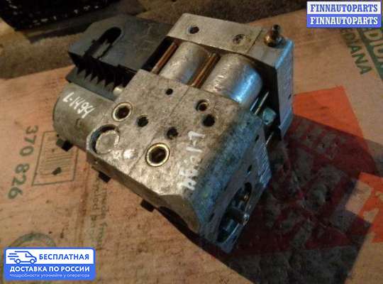 Блок ABS на Mercedes-Benz E (W124)