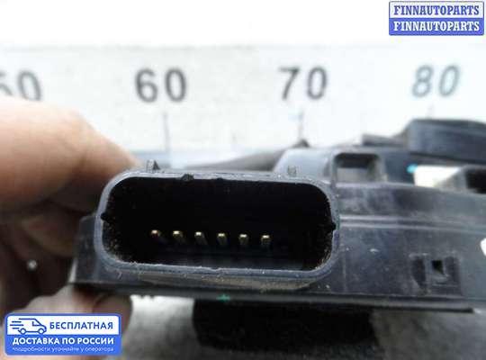 Замок боковой двери на Hyundai Sonata VI (YF)