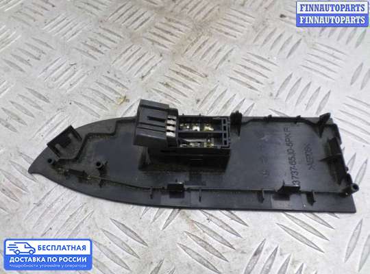 Блок управления стеклоподъёмниками на Suzuki Grand Vitara II (JB, TD54)