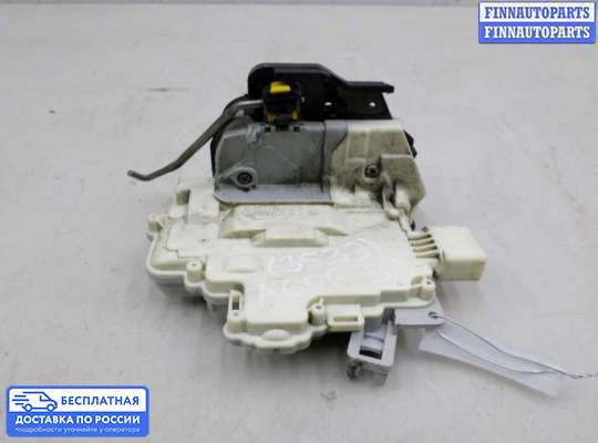 Замок боковой двери на Audi A6 (C6)
