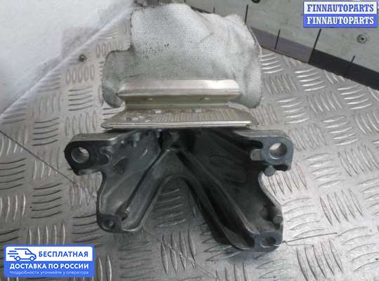 Кронштейн ДВС (лапа) на Audi A5 (8T)