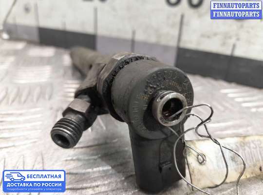 Форсунка топливная на Mercedes-Benz C (W203)