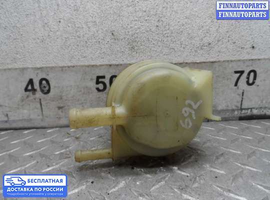 Бачок гидроусилителя на Toyota Camry XV40
