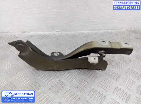 Петля капота на Hyundai Santa Fe III (DM, NC)